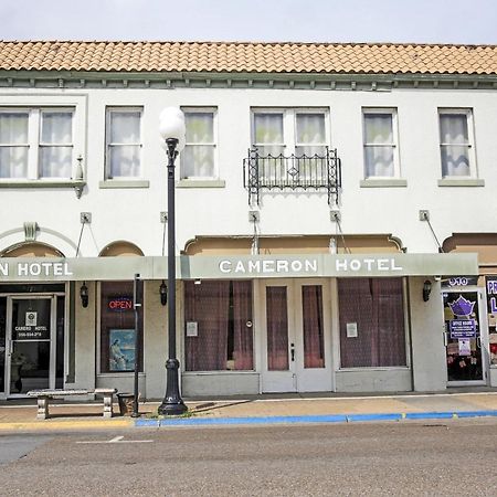 Oyo Historic Cameron Hotel Brownsville I-69E Екстер'єр фото