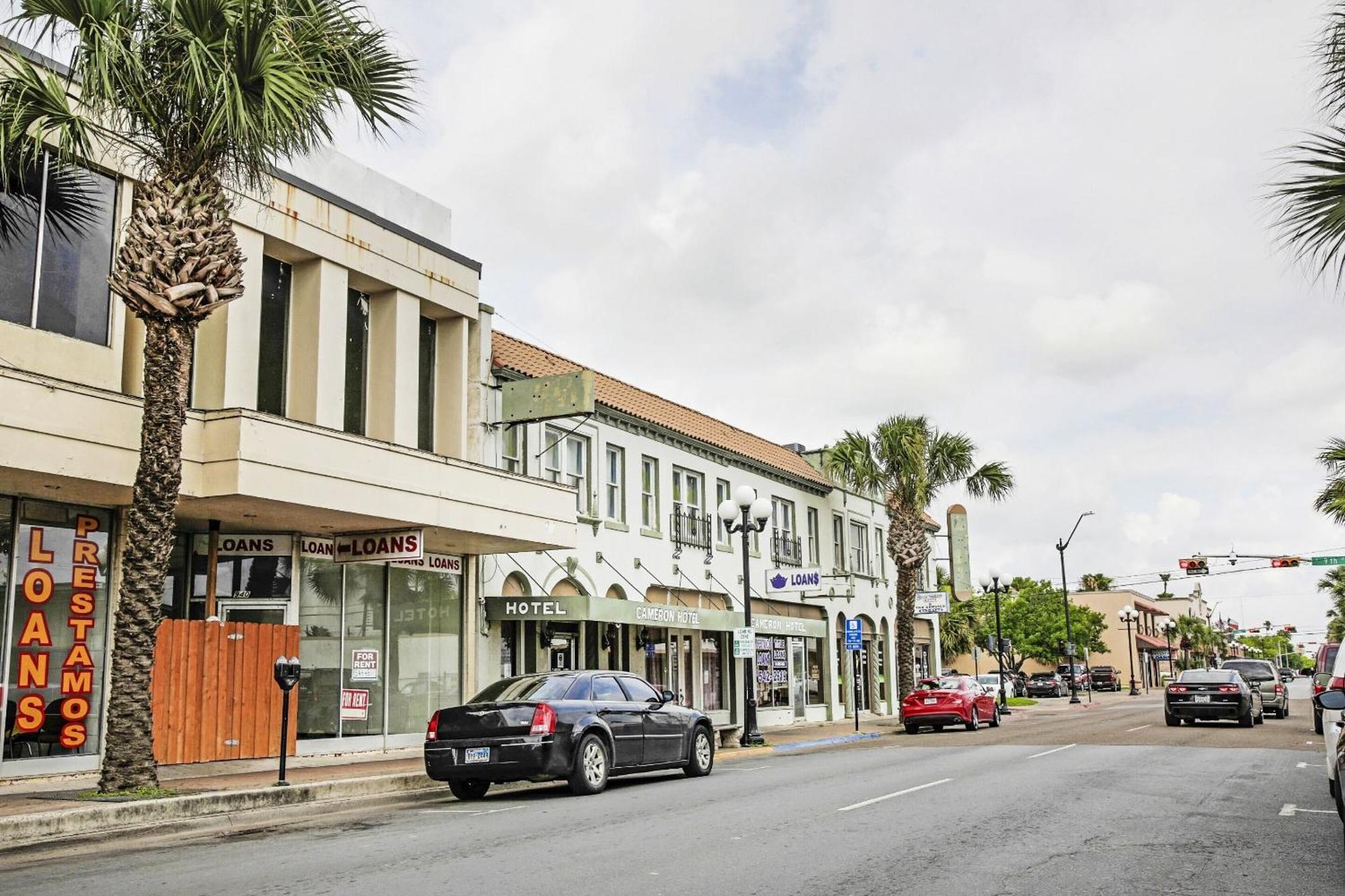 Oyo Historic Cameron Hotel Brownsville I-69E Екстер'єр фото